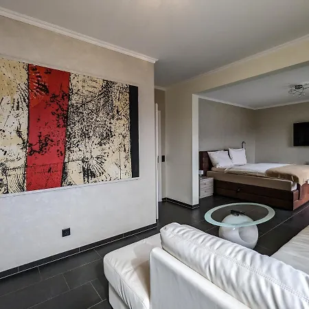 Hotel Boutique Brione Garni 4*