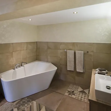 Boutique Brione Garni 4* Minusio